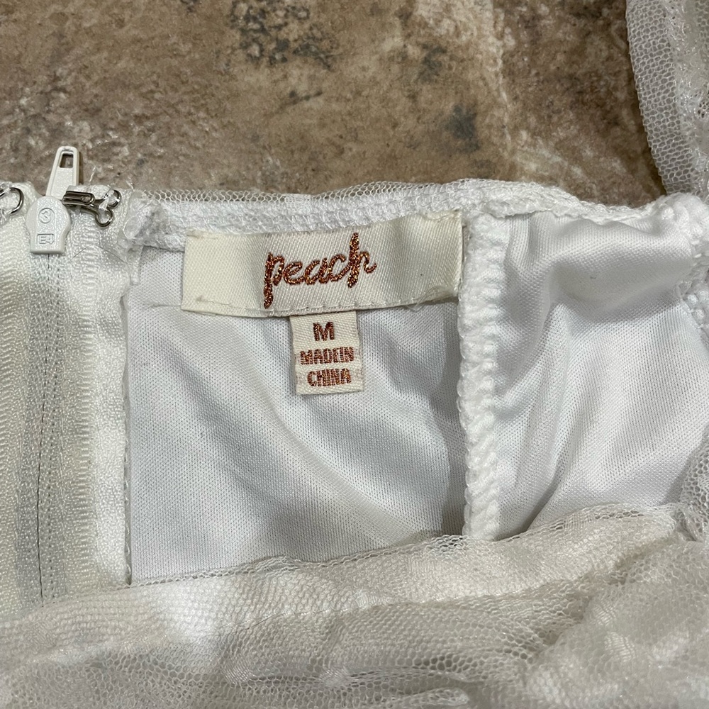 Cropped Ruffle Blouse - Picture 4 of 4